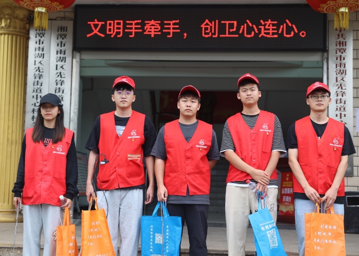 592f43459bcf4178969bb274a7cf7987.jpg 1大.jpg